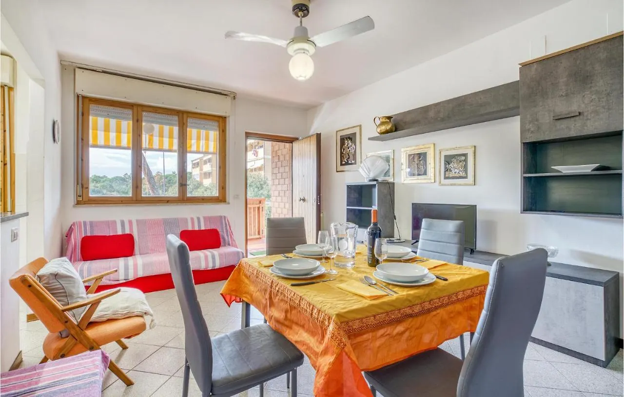 Cozy Apartment In Grosseto